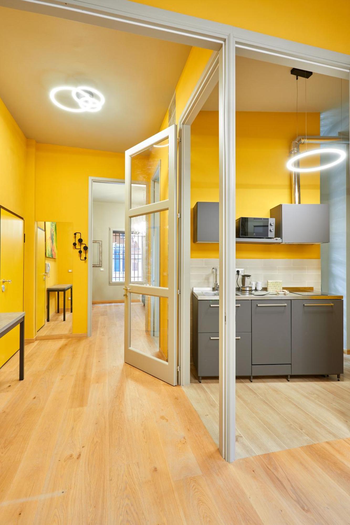 Central And Comfy Apartment Free Netflix And Disney Plus 博洛尼亚 外观 照片