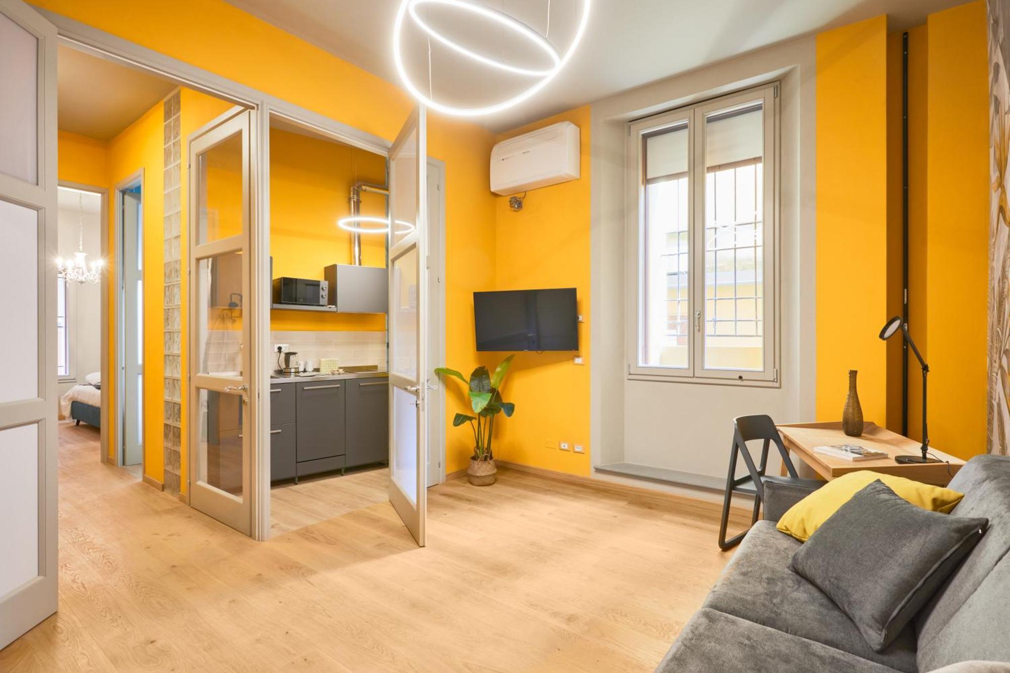 Central And Comfy Apartment Free Netflix And Disney Plus 博洛尼亚 外观 照片