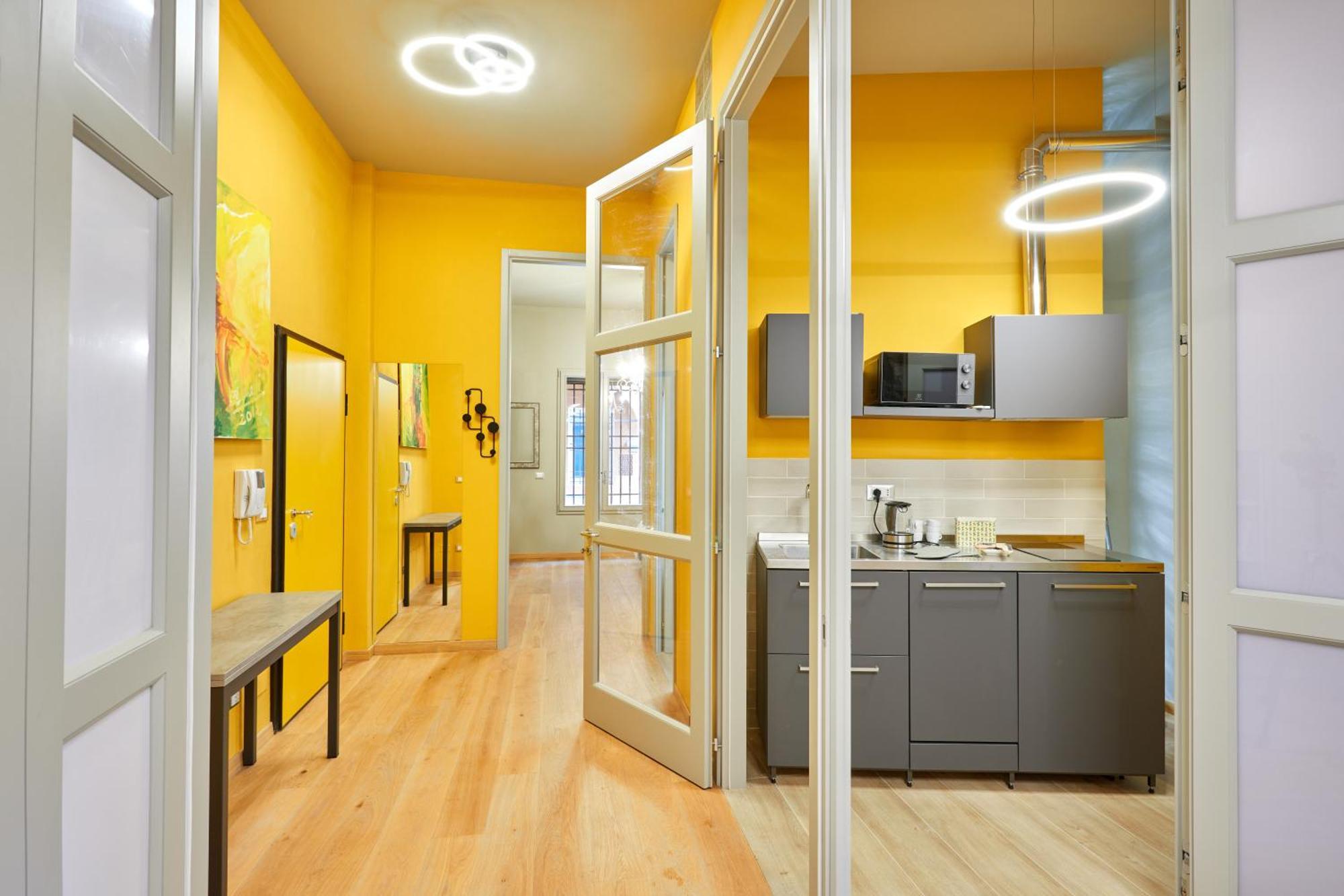 Central And Comfy Apartment Free Netflix And Disney Plus 博洛尼亚 外观 照片